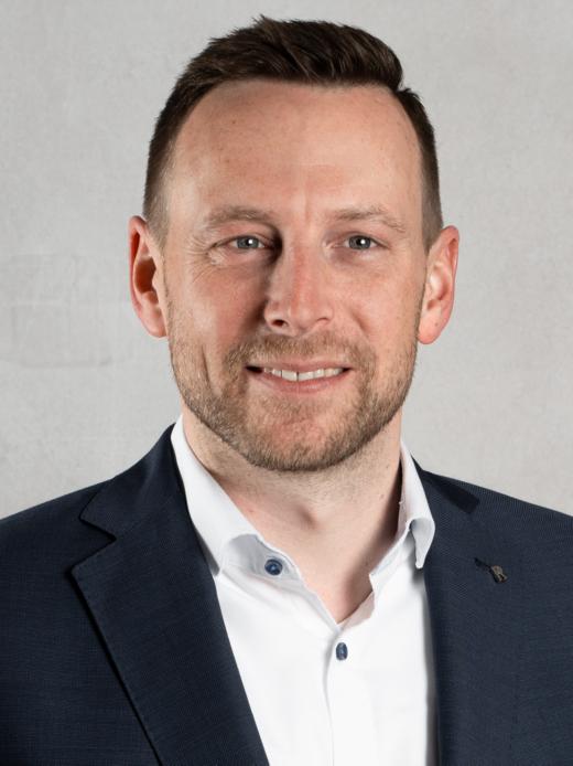 Andrea Emanuel Wirth - Stv. Leiter Privatkundenberatung