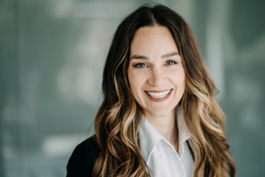 Anja Lina Maloney - Mitarbeiterin Marketing