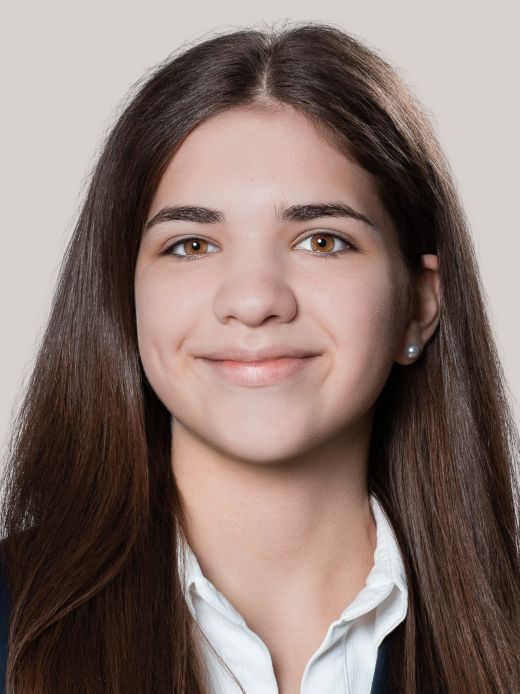 Arbana Berisha - Lernende