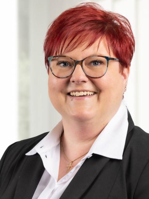 Regula Bachofner - Mitarbeiterin Services