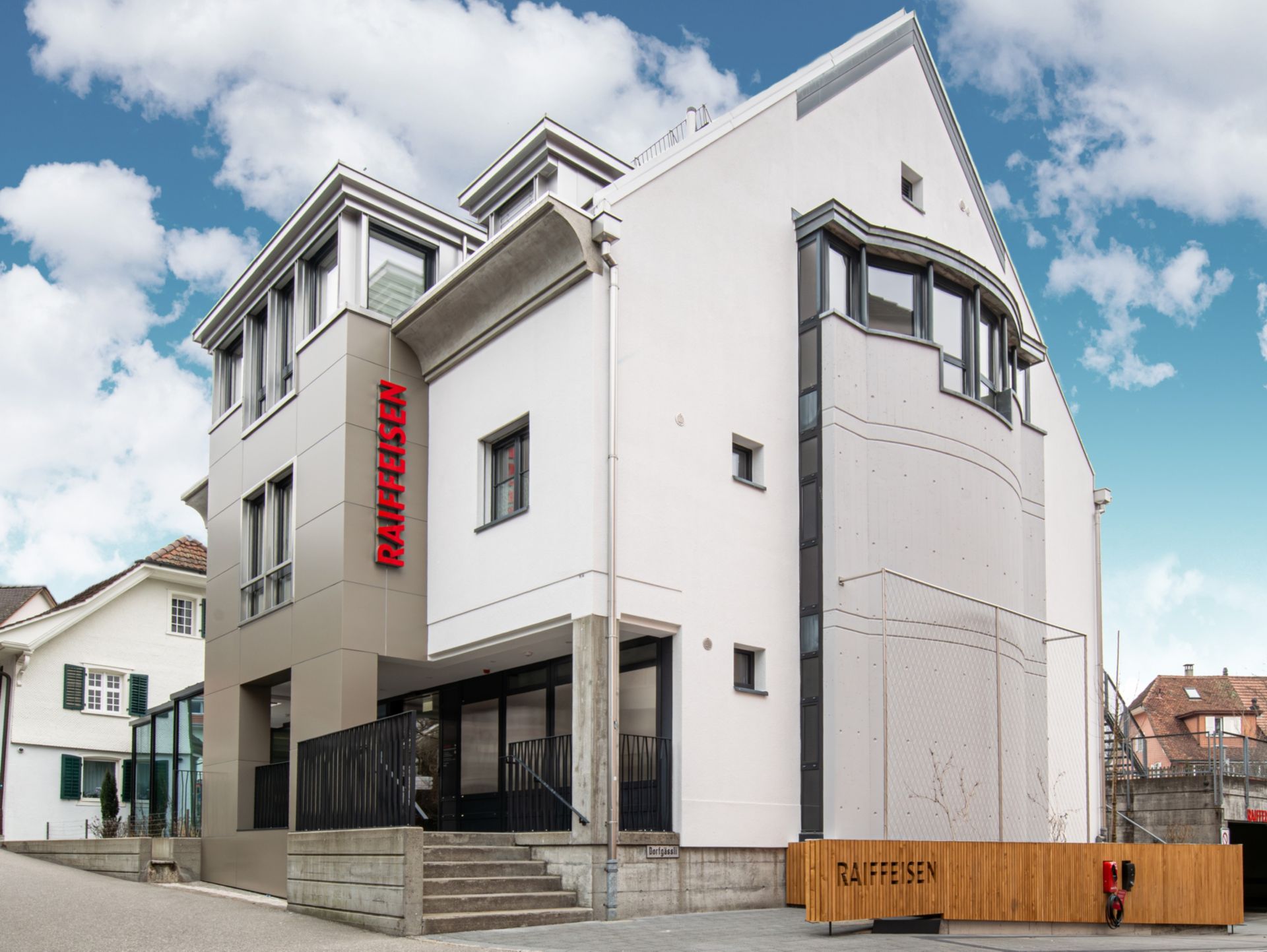 modernisierung_aussenbereich der Bank