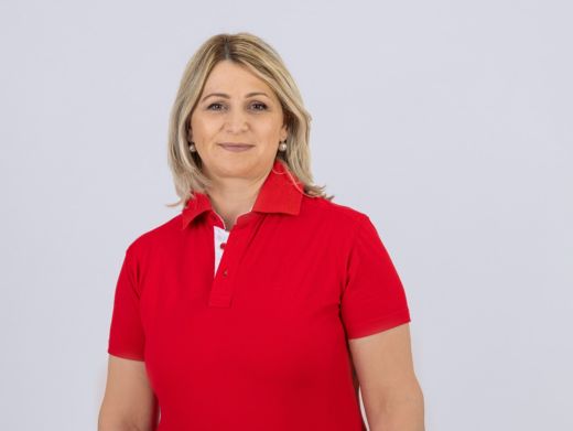 Valbone Beqiraj - Mitarbeiterin Infrastruktur