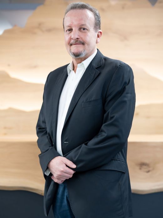 Claude Es-Borrat - Responsable secteur back-office et membre de la direction