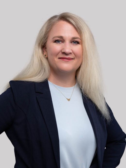 Corine Summermatter - Kundenberaterin