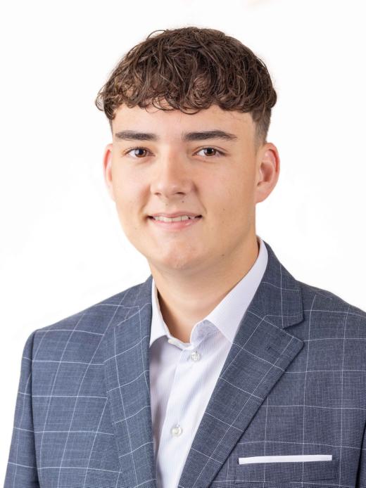 Evan Delessert - Conseiller clientèle individuelle