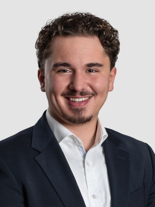 Dominik Djordjevic - Kundenberater