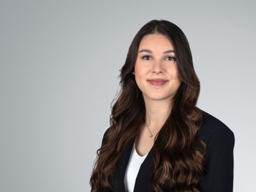 Edina Memedi - Kundenberaterin