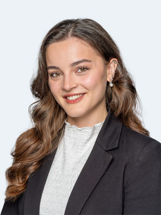 Edona Haliti - Kundenberaterin