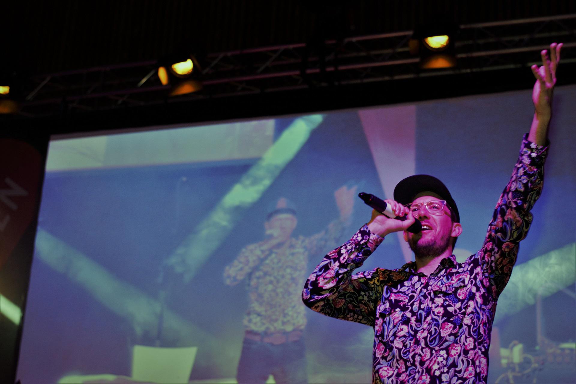 Unterhaltungsprogramm