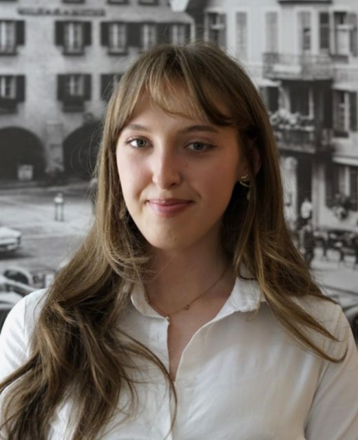 Alexandra-Gabriela Jauca - Kundenberaterin