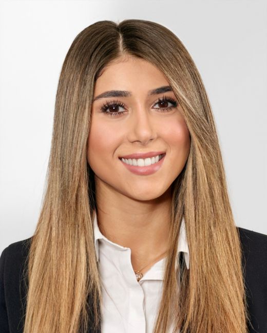 Jiyan Atac - Vermögensberaterin