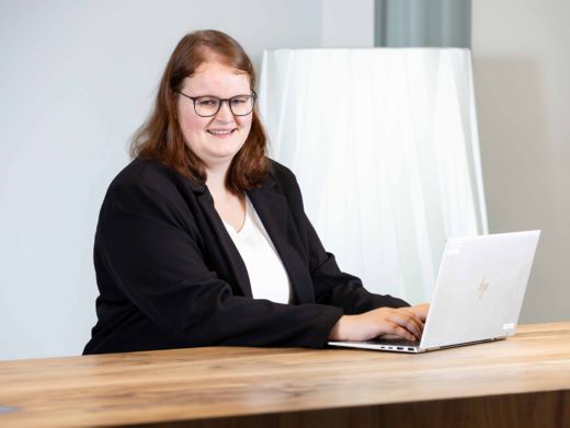 Julia Hofstetter - Kundenberaterin