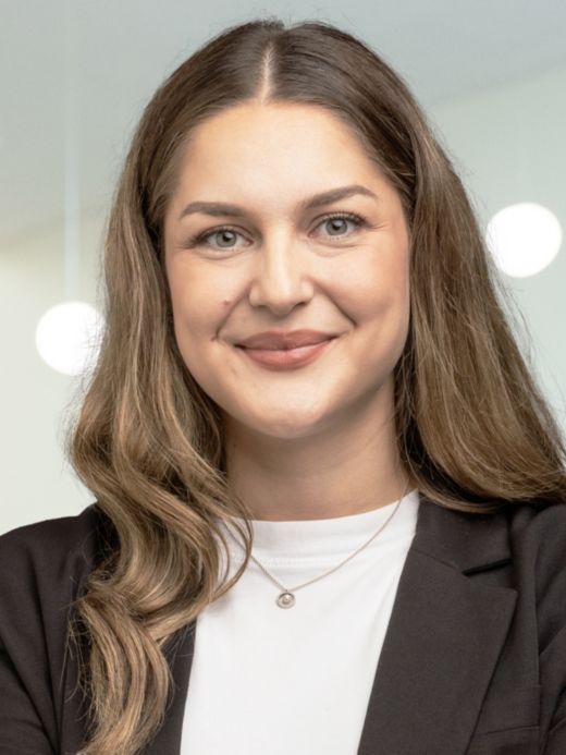 Mina Jusufovic - Collaboratrice du support professionnel