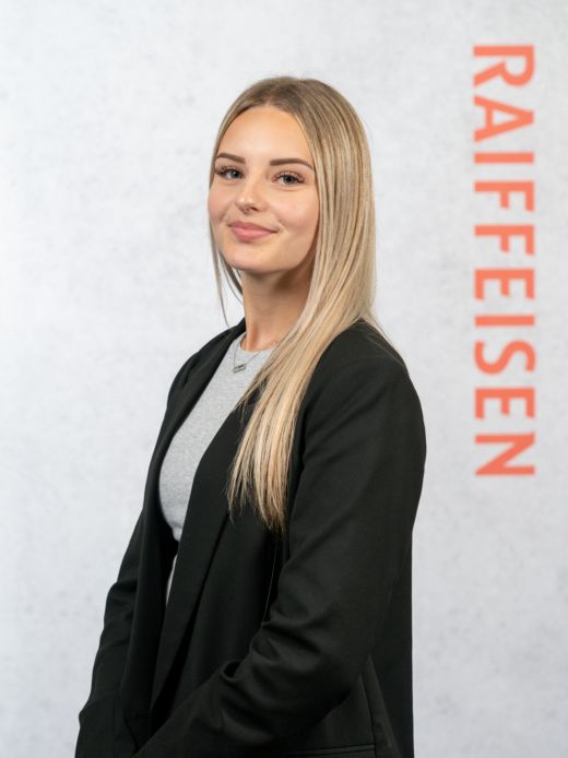 Keylia Birchler - Conseillère clientèle / hôtesse d'accueil