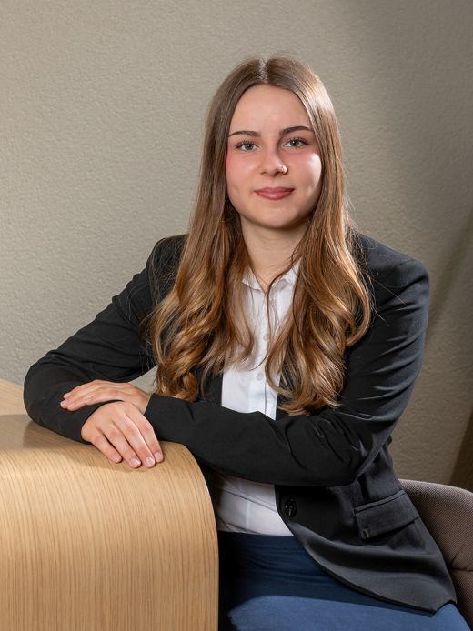 Agathe Lachat - Apprentie