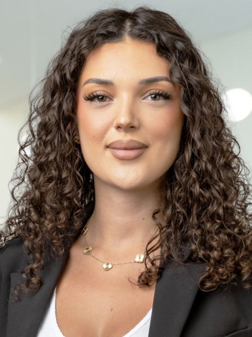 Ermelina Merlaku - Kundenberaterin