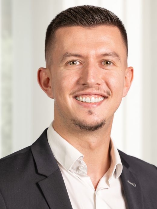 Robert Muaremi - Kundenberater