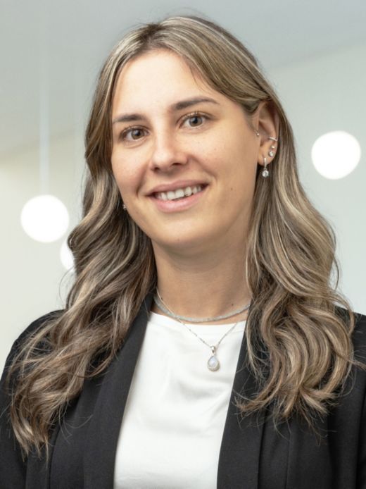 Jelena Nikolic - Kundenberaterin