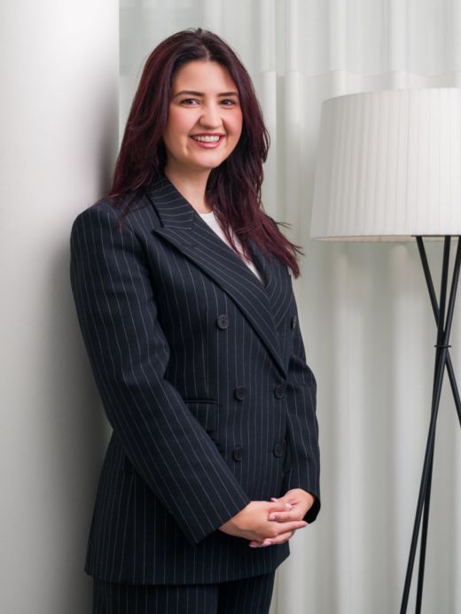 Nikolina Basic - Führungsunterstützung