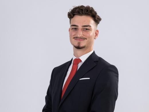 Kayhan Özdemir - Kundenberater