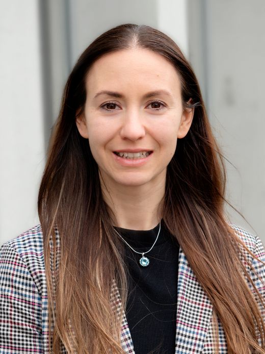 Patricia Almeida Bärlocher - Mitarbeiterin Marketing