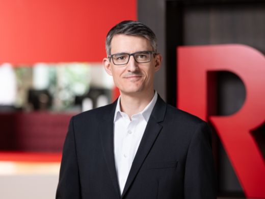 Alberto Fraga - Mitarbeiter Services