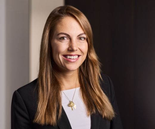 Linda Bader - Firmenkundenberaterin Junior