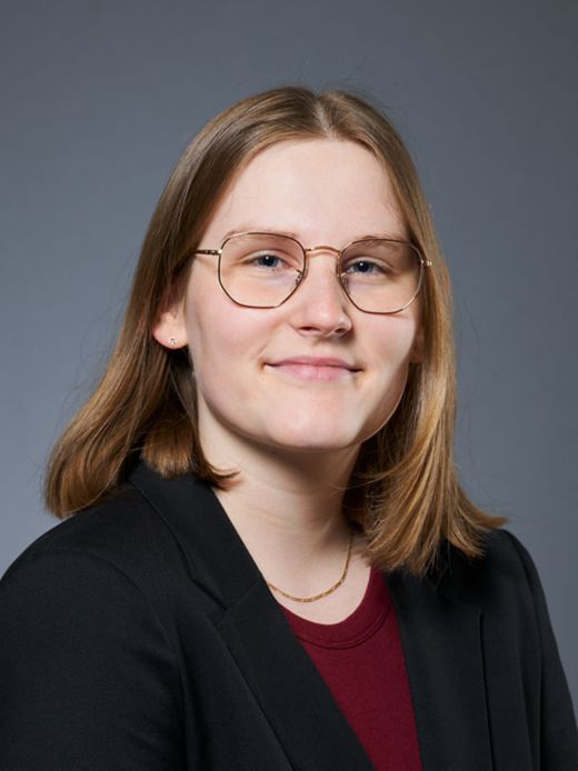 Jasmin Röthlisberger - Mitarbeiterin Services