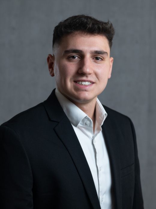 Antonio Russo - Mitarbeiter Kreditverarbeitung
