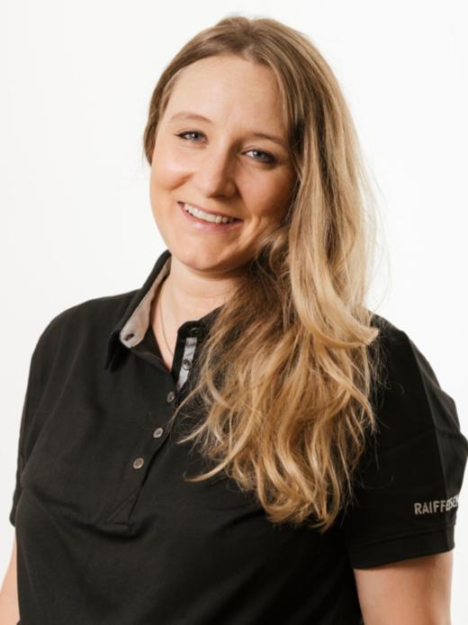 Sabrina Deplazes - Mitarbeiterin Wertschriftenverarbeitung