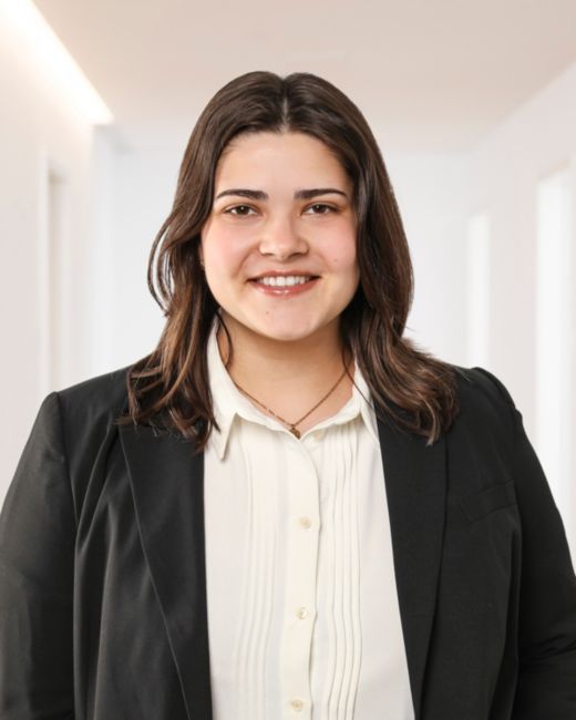 Ayesha Sapra - Kundenberaterin