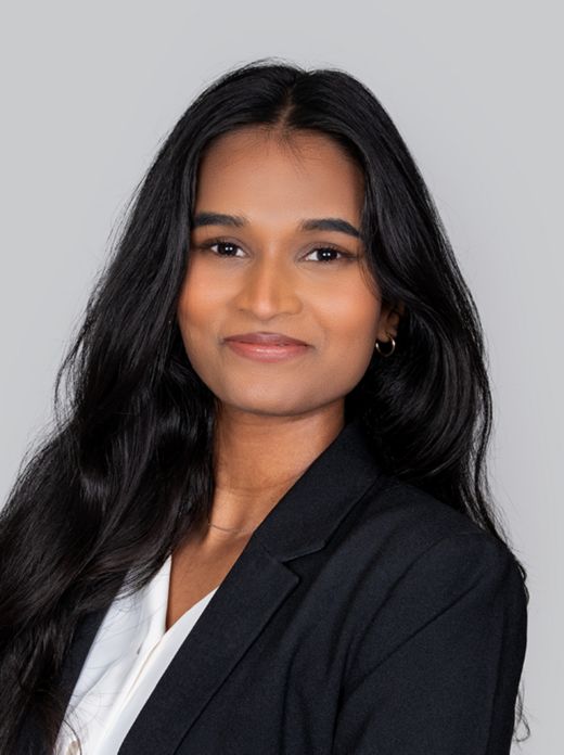 Abisheha Sarveswaran - Anlagekundenberaterin