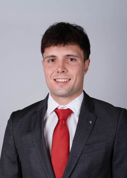 Simone Ferracin - Assistente clientela aziendale