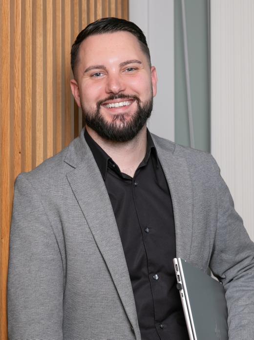 Sofjan Ademi - Conseiller clientèle privée