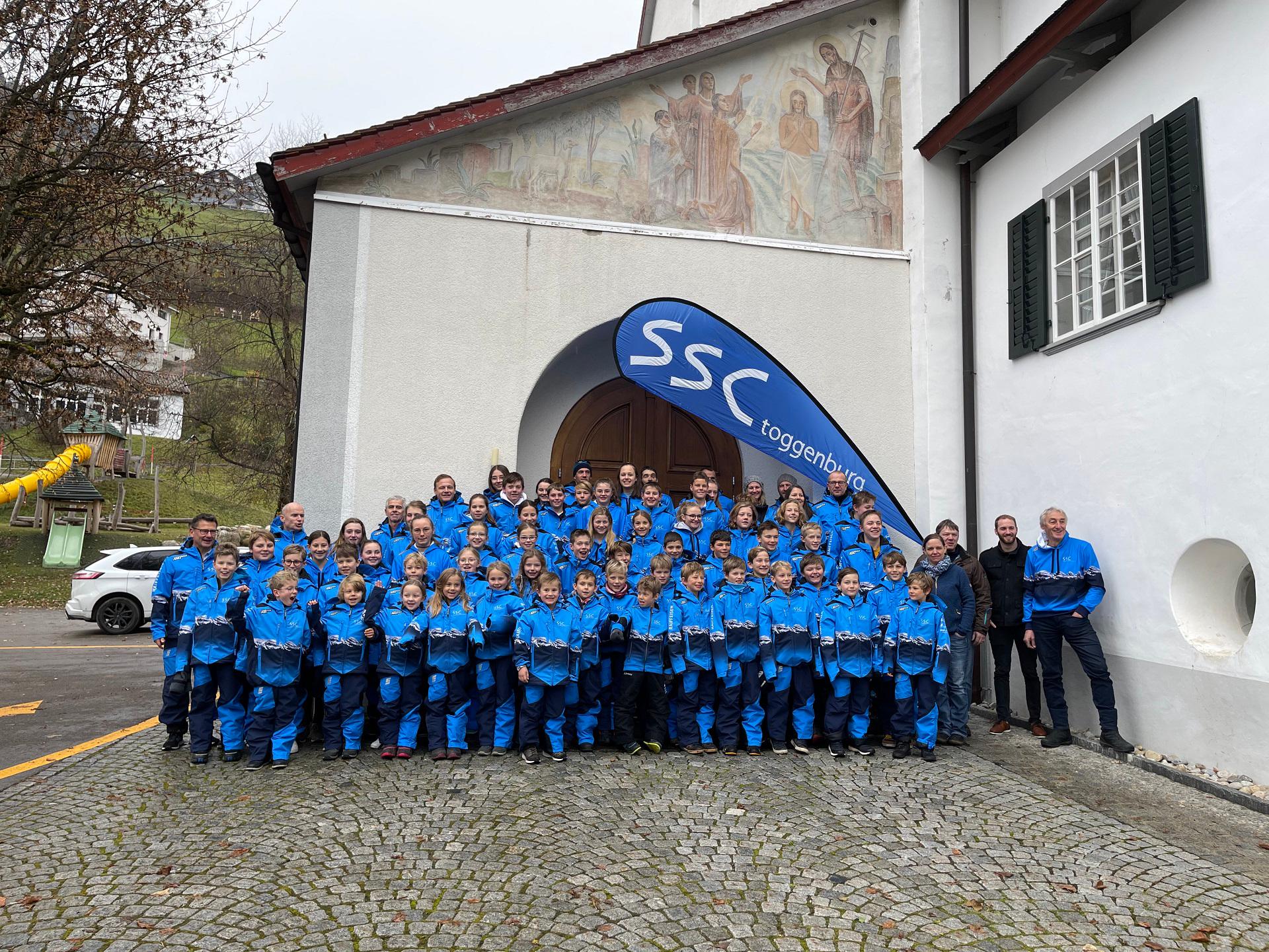 ssc mit neuen Anzügen