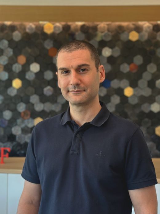 Tiago Costa - Conseiller clientèle privée