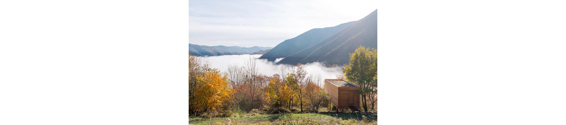 Vom Haus aus geniessen die Besucher*innen einen herrlichen Ausblick