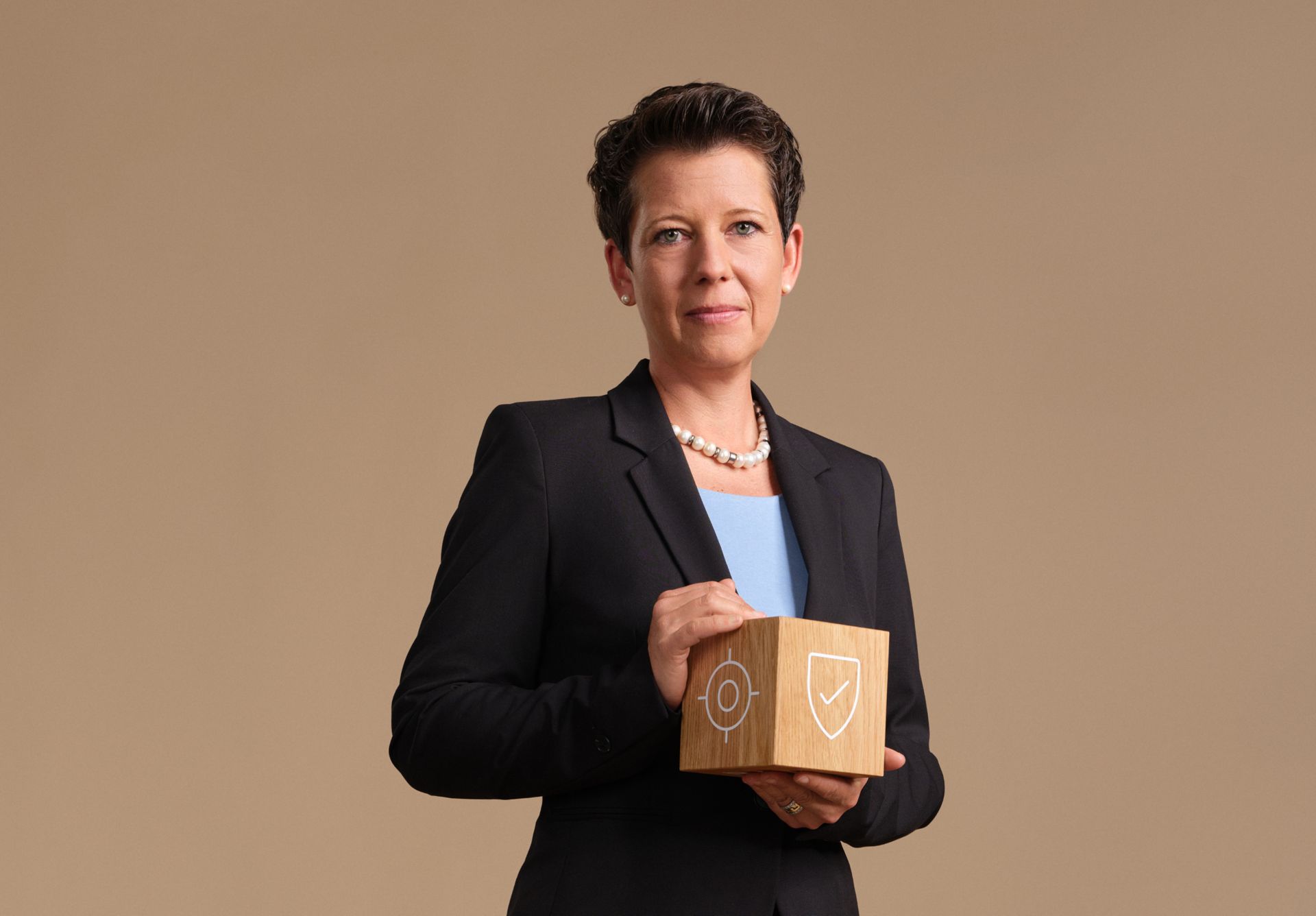 Bild Mitarbeiterin Julia Niederer