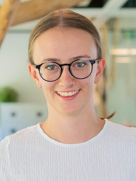 Véronique Sies - Mitarbeiterin Kreditverarbeitung