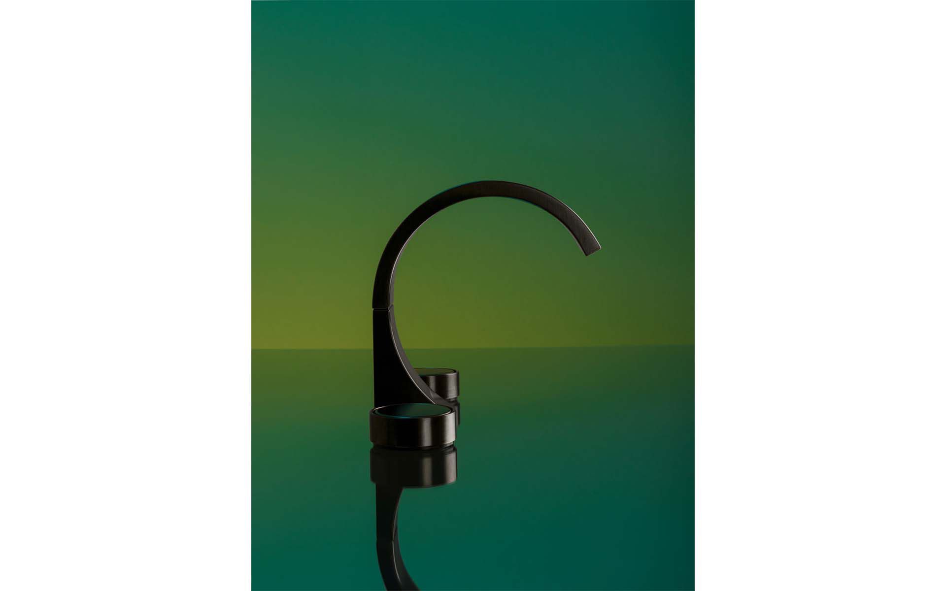 Con la nuova serie di rubinetteria «CYO», Dornbracht trasforma un design del 1969 in un modello attuale. Foto: Dornbracht