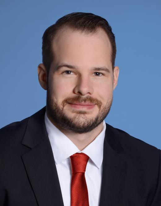 Kyrill Oehninger - Mitarbeiter Services & Compliance